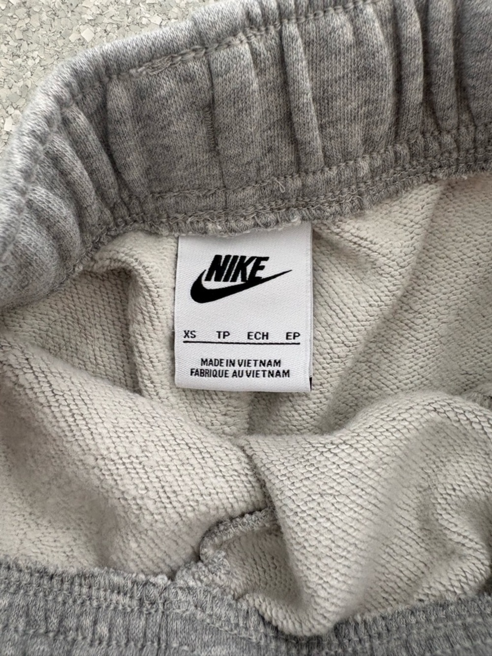 Nike Sportswear Club Fleece shorts size xs - Picture 2 of 4